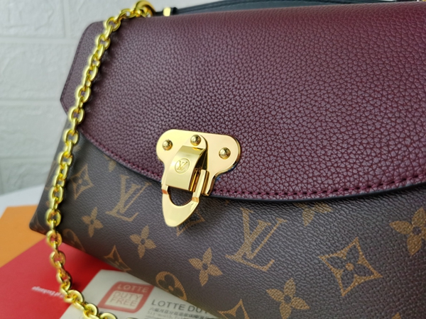 ルイヴィトンバッグ素材ディテール